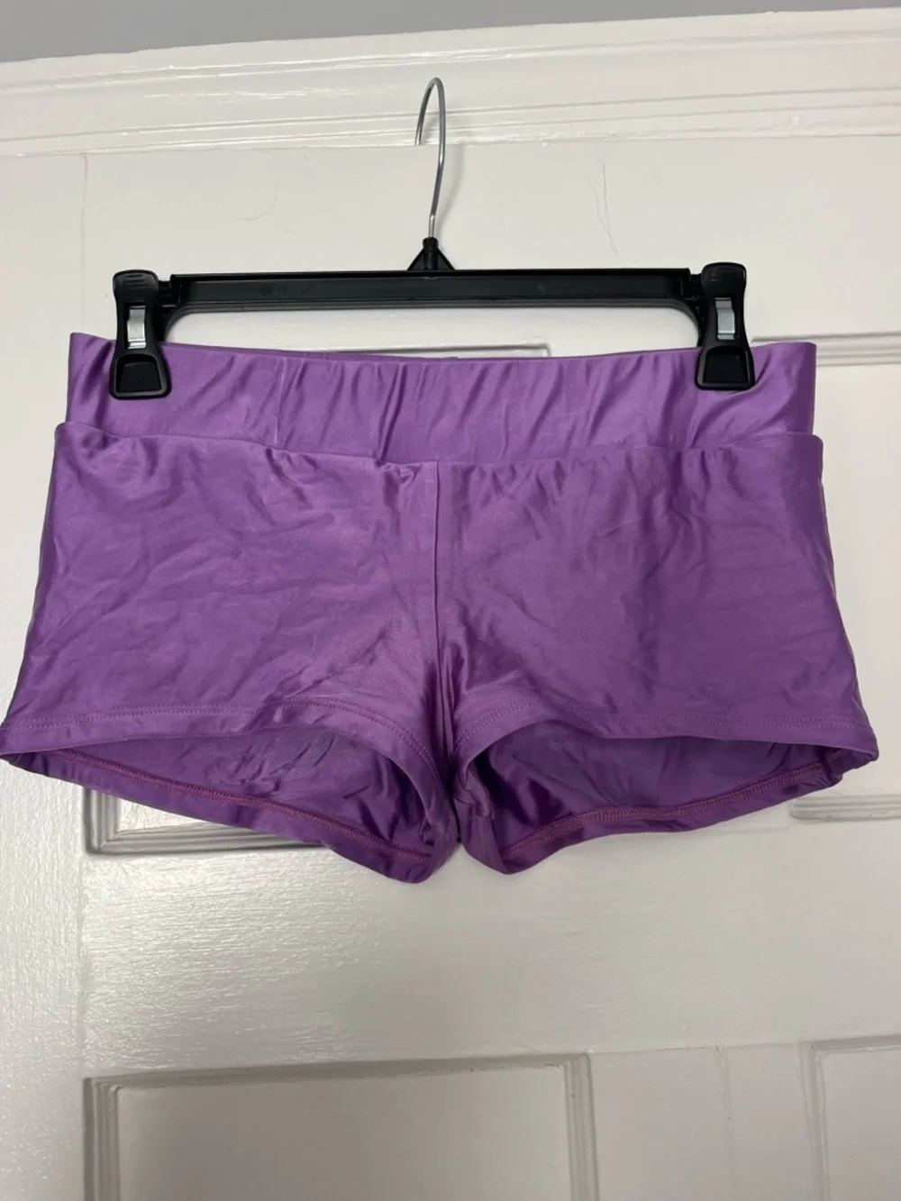Frankie’s bikinis Jeanette purple bikini bandeau top sz L short set sz M NWOT